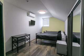 Отель Motel Sun Lit Ивано-Франковск-3